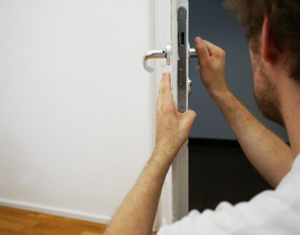 serrurier angers local